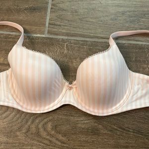 Victoria Secret Bra